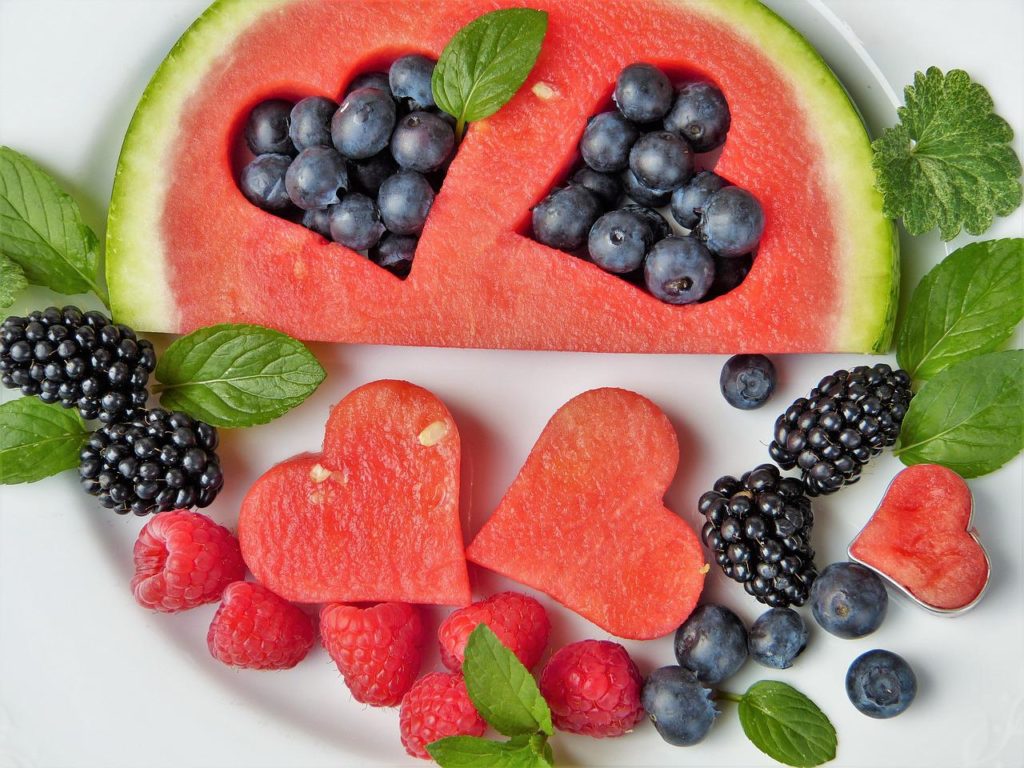 wellhealthorganic.com: seasonal-fruits-healthy-in-summer